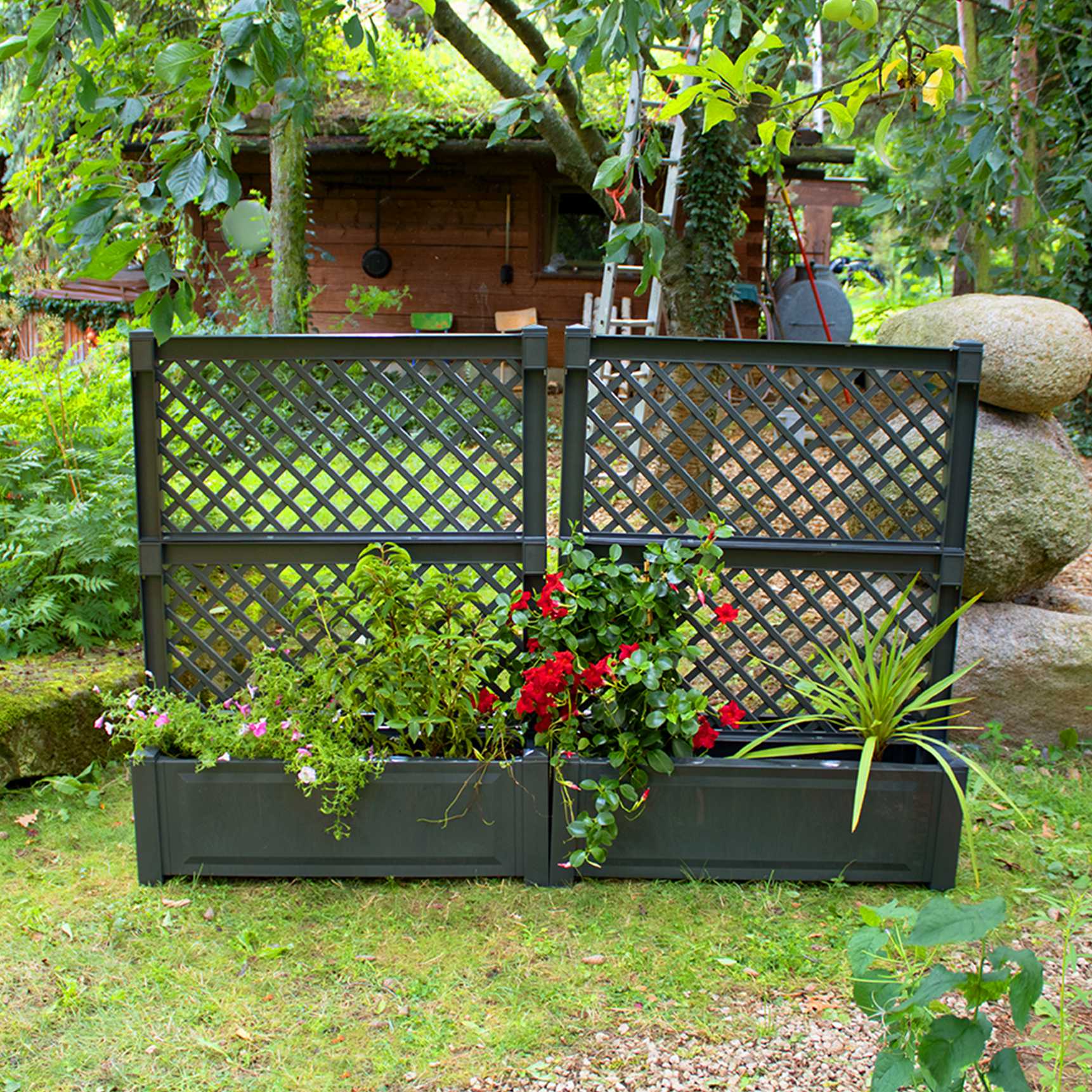 Set of 2 large planter boxes with trellis, central  100 cm
