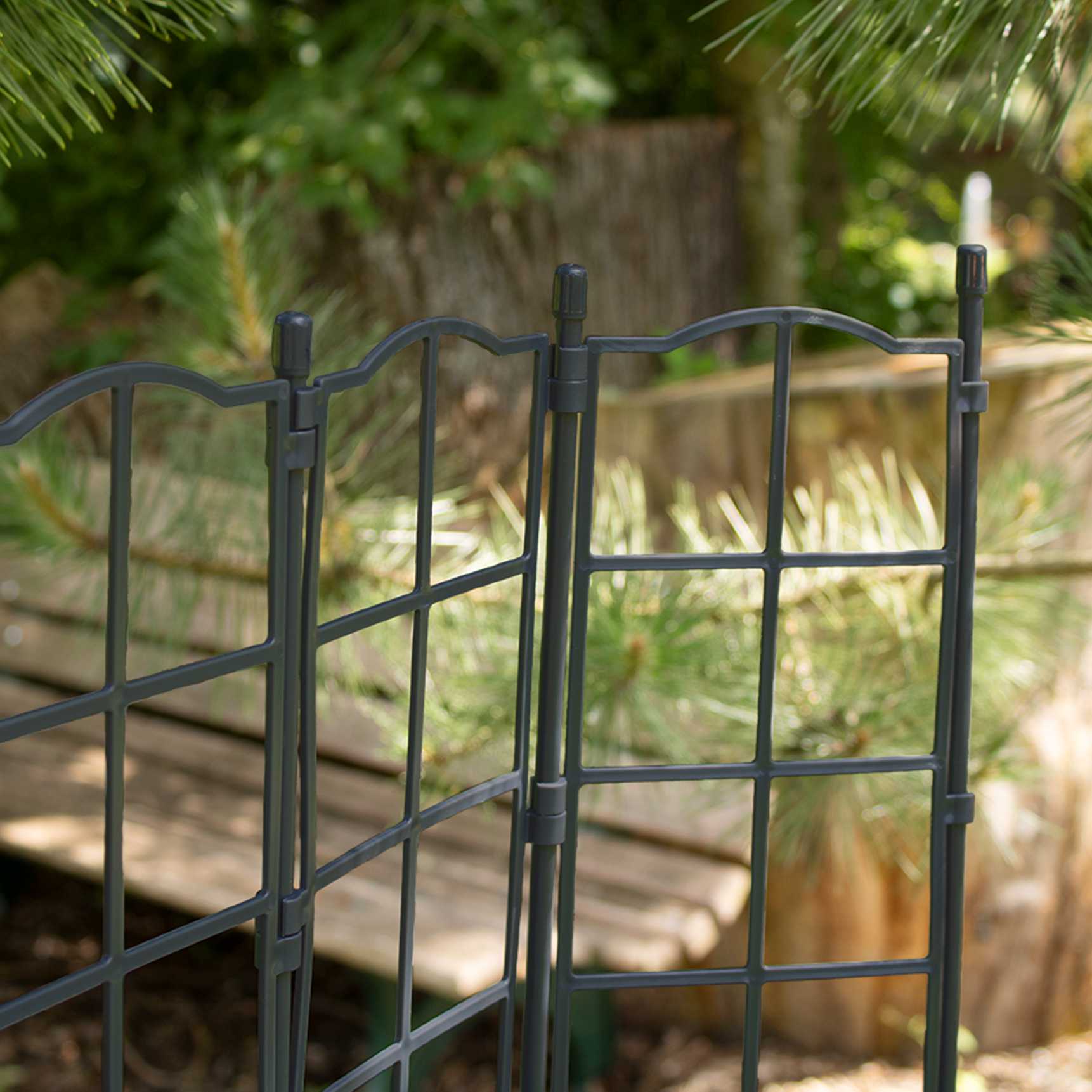 Planter box "Calypso" with watering system, modular trellis and wheels