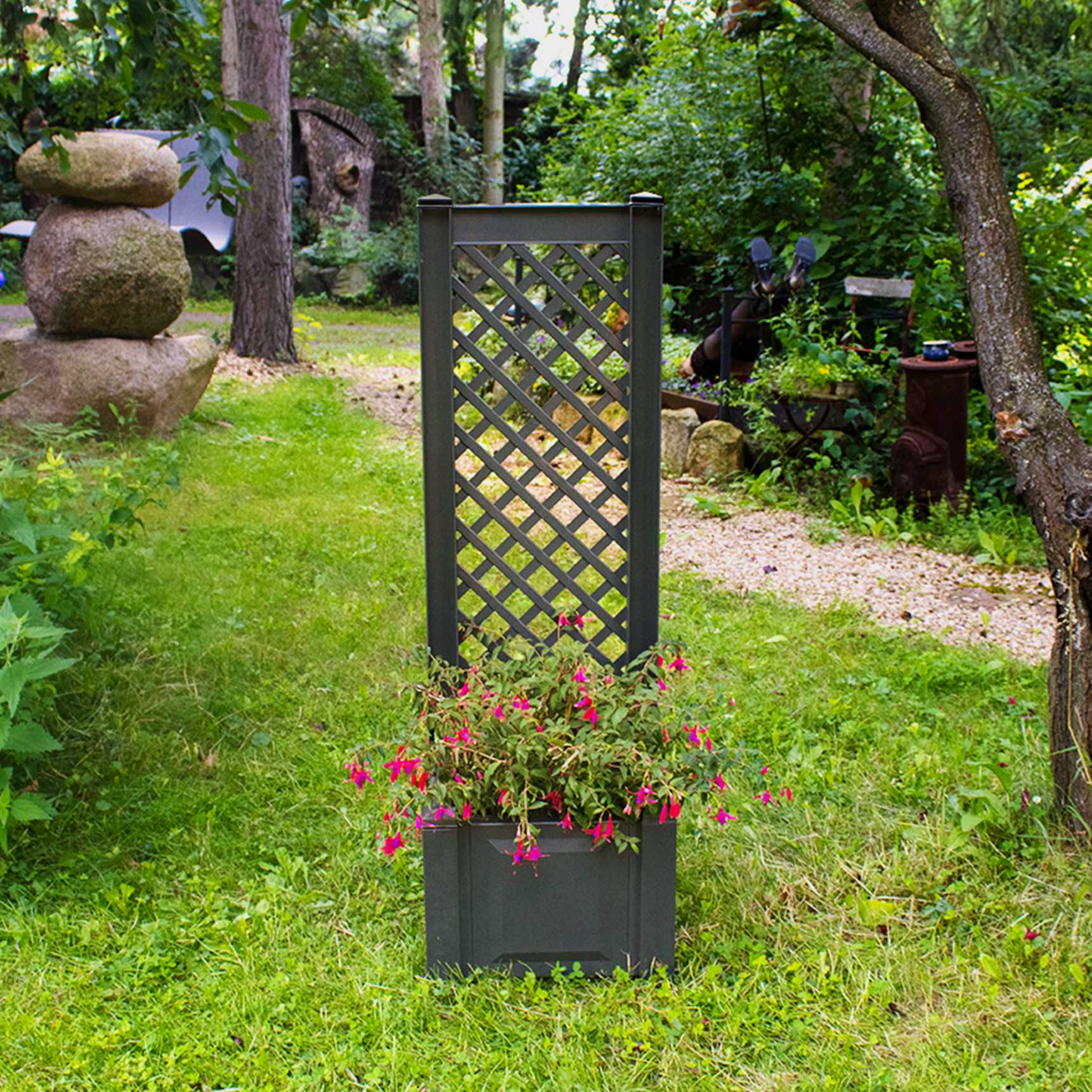 Small planter box with trellis, 43 cm