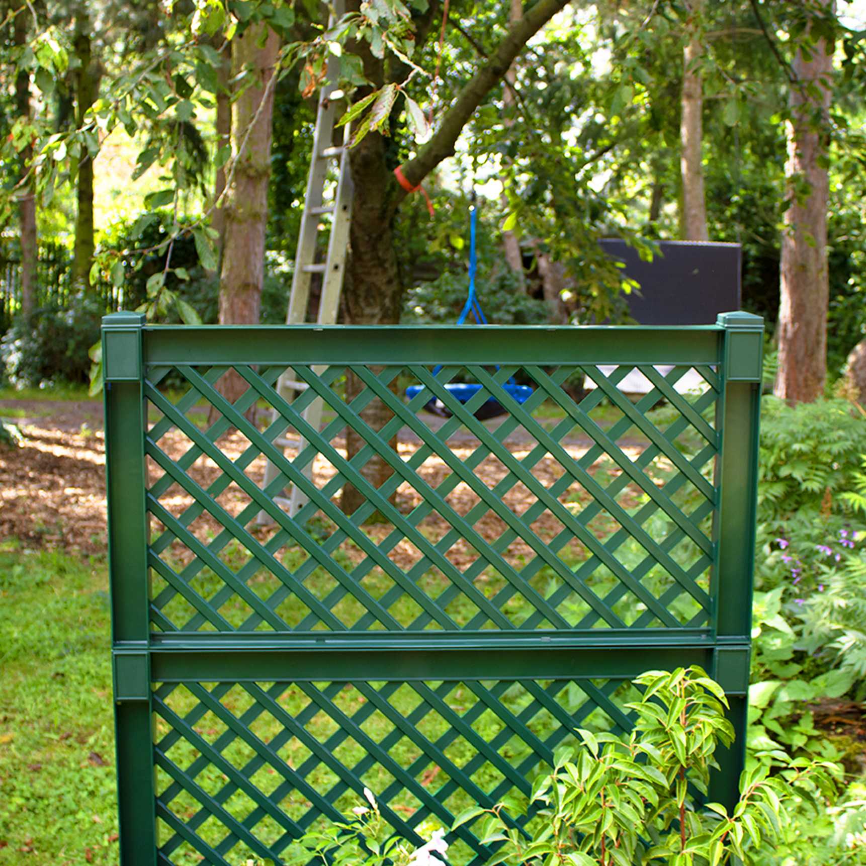 Large planter box with trellis 100 cm