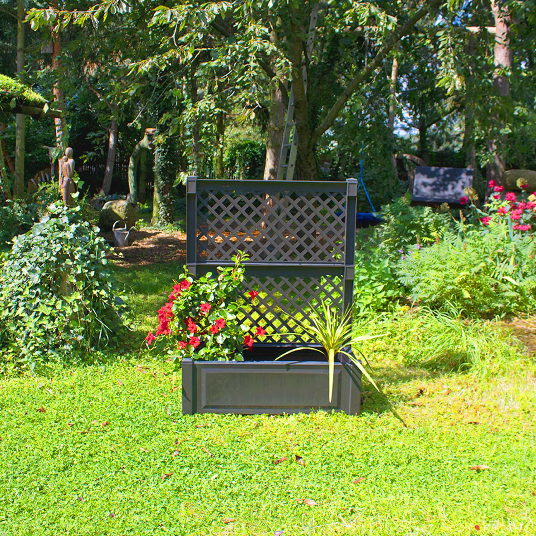 Large planter box with trellis 100 cm